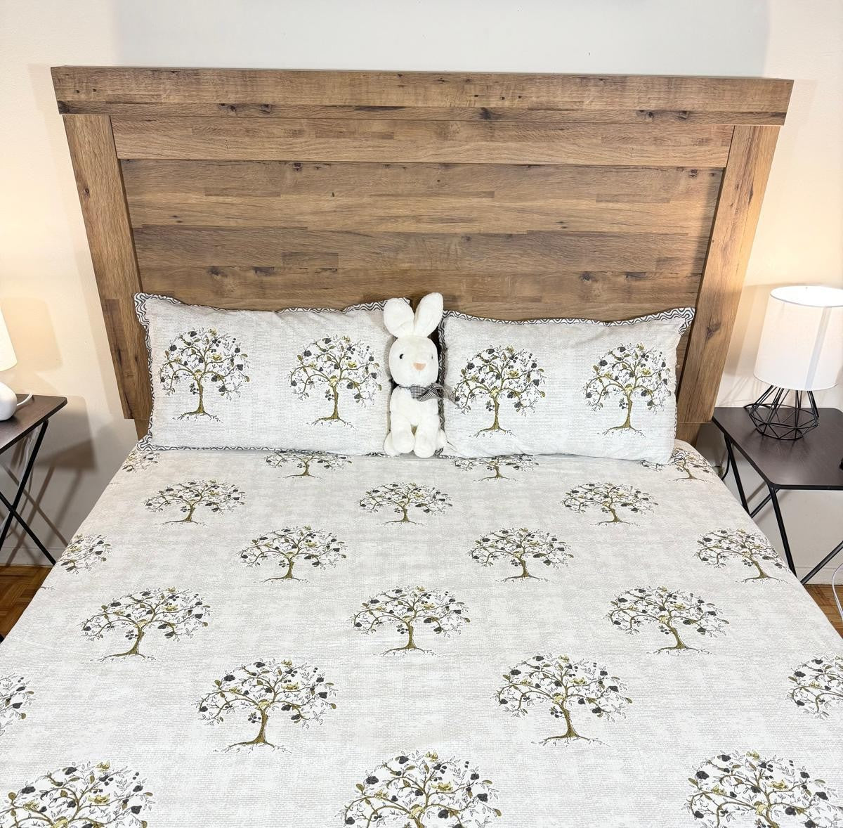 Jaipur Tree of Life Premium King Size Bedsheet Set (3 Pcs)